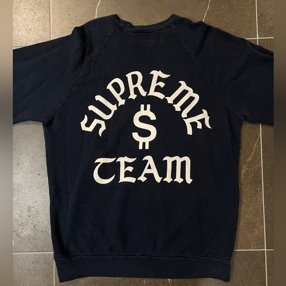 Supreme Crew Neck